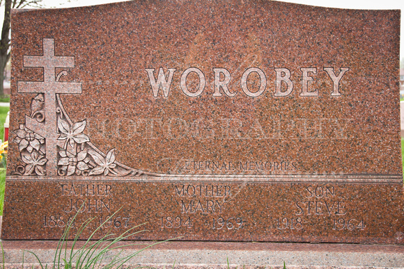 ST. THEODOSIUS CEMETERY / WOROBEYThis is a grave adjacent to the Maharidge grave:John WOROBEY (1886 - 1967)Mary WOROBEY (1894 - 1969)Steve WOROBEY (1918 - 1964)