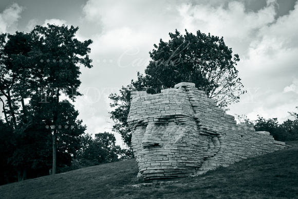 Chief Leatherlips Monument Dublin Ohio,