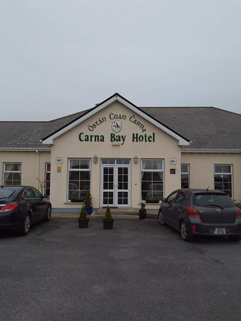 We've arrived in Carna!  We had a room at the lovely Carna Bay Hotel!